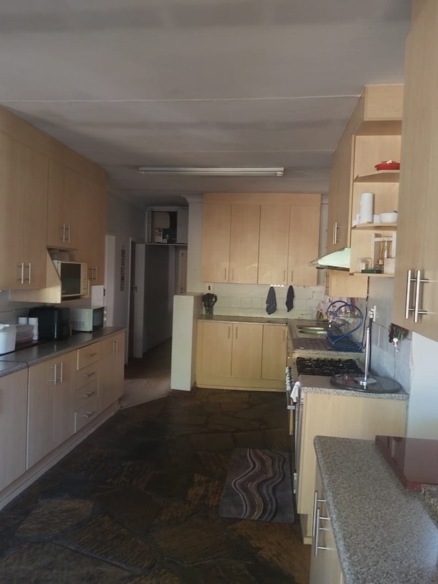 To Let 4 Bedroom Property for Rent in Schoemansville North West